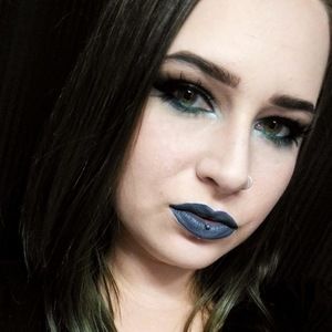 Meet your Posher, Allyson